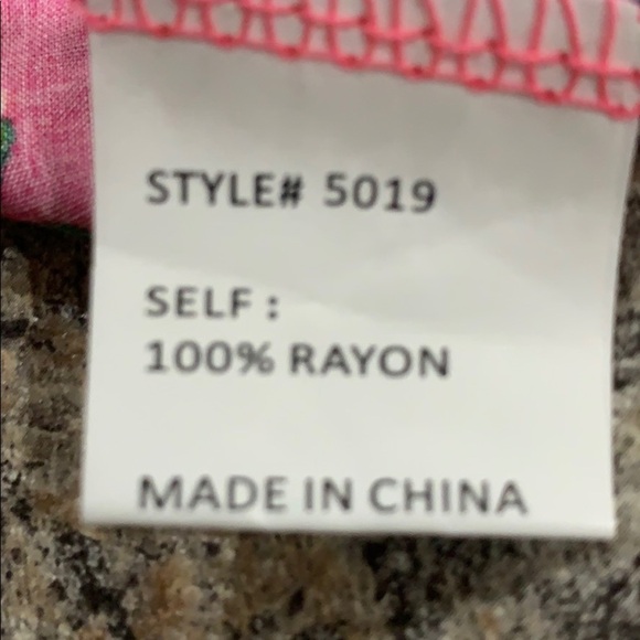 Lara top - size large. - Picture 11 of 11